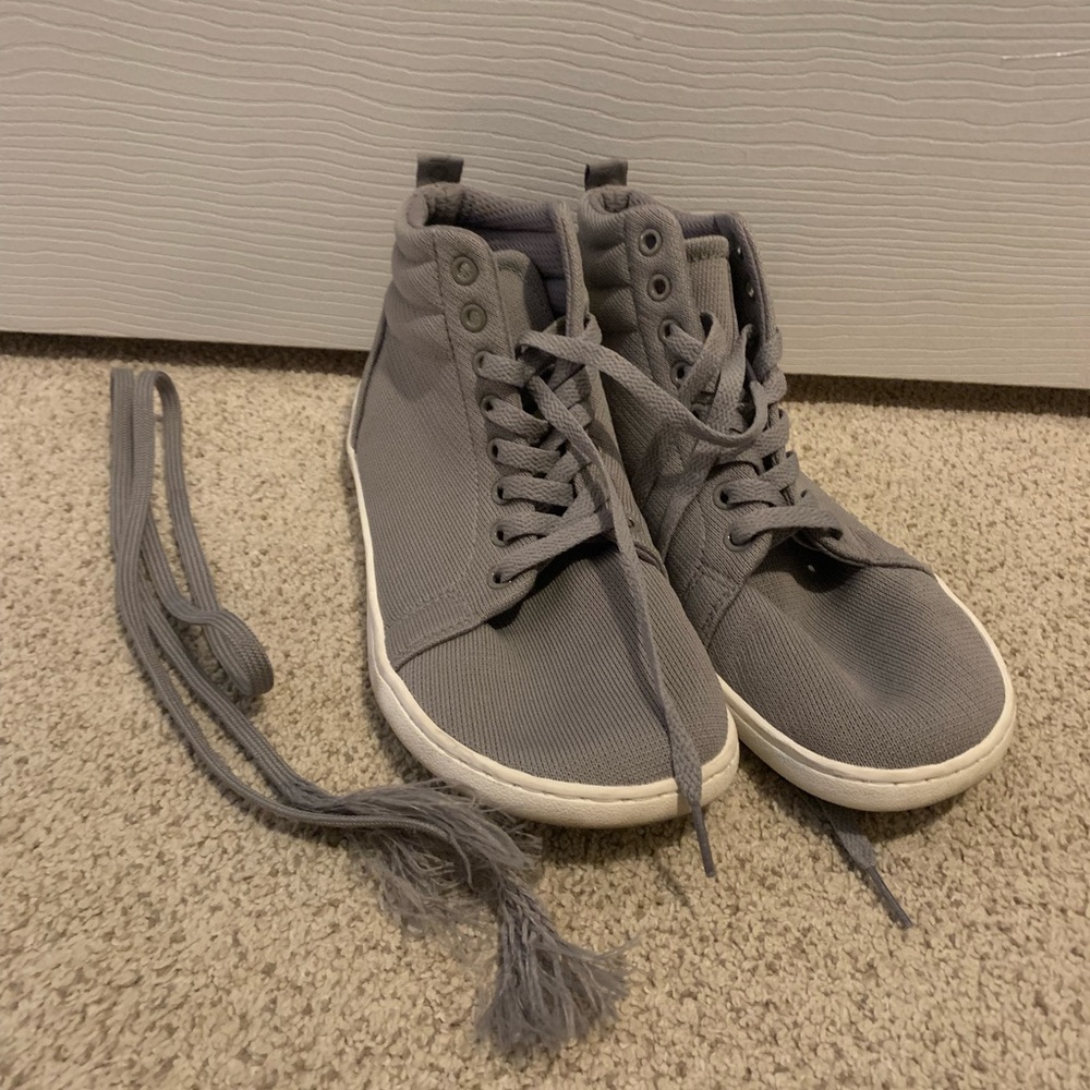 Feelgrounds high rise knit high tops 40